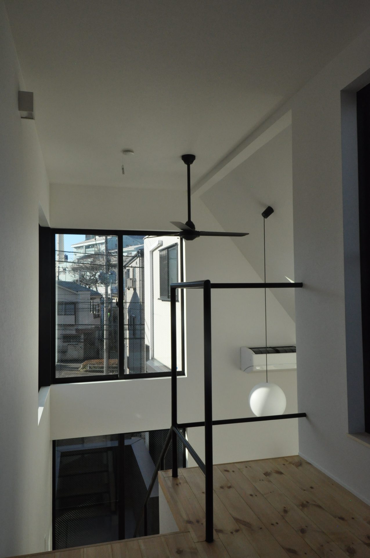 　東京都世田谷区の新築住宅　　　「代田橋吹抜けのある家」