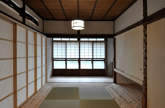 埼玉県蕨市のリノベーション住宅&カフェ