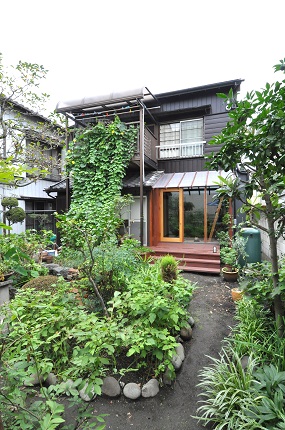 埼玉県蕨市のリノベーション住宅&カフェ