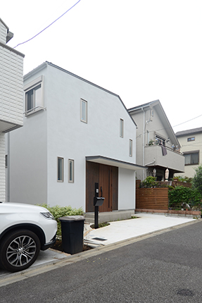 　東京都世田谷区の新築住宅　　　「喜多見の家」