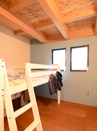 調布市小島町の家