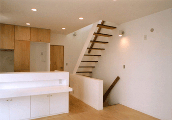 草加の美容室兼住宅