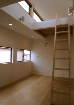 草加の美容室兼住宅