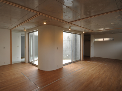 三鷹市上連雀の家