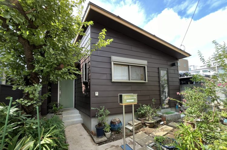 お庭が好きな女性のための平屋