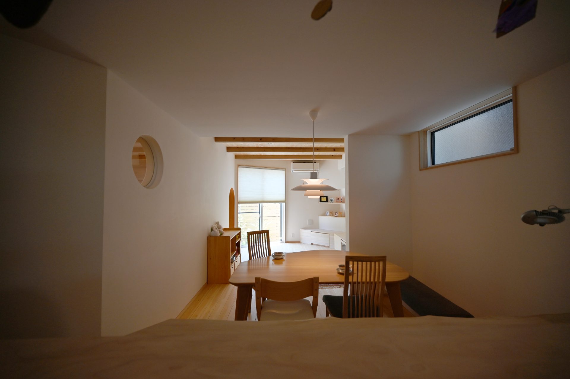 漆喰と土壁のぬくもりの家